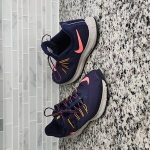 Navy-Blue Nike Quest SE Running Shoes sz 12 athletic sneakers AV3008-400